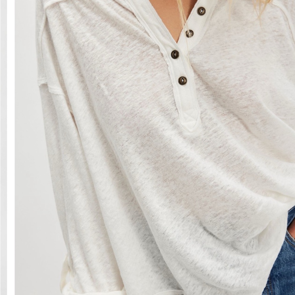 NWT Free People Cotton/Linen Henley Tee 🤍 - Picture 2 of 2